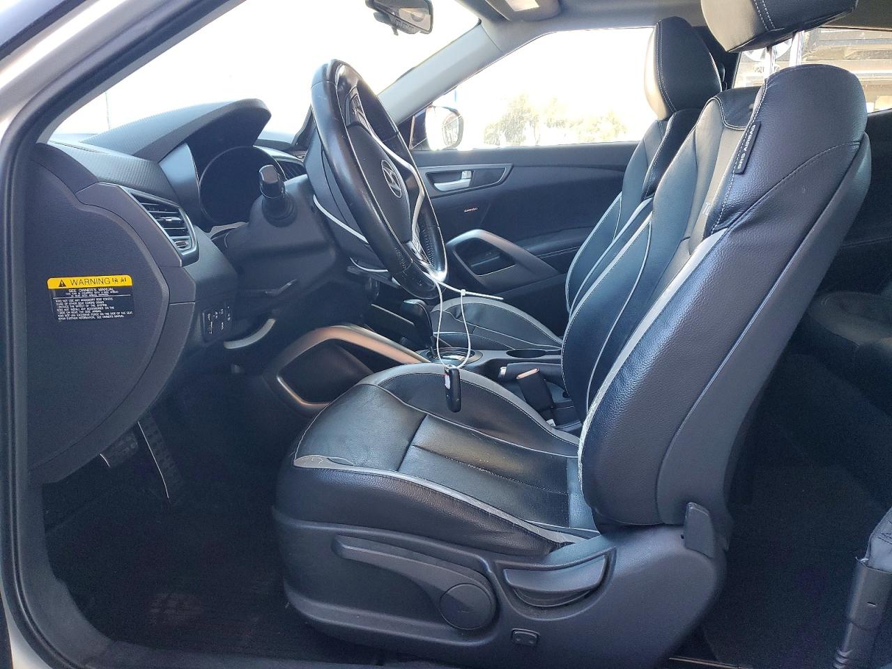 2015 Hyundai Veloster Turbo Silver vin: KMHTC6AEXFU225153