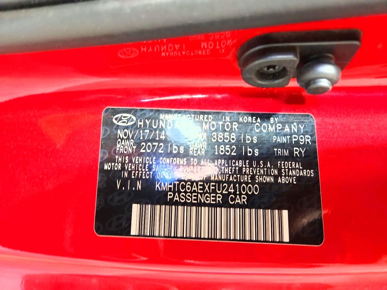 2015 Hyundai Veloster Turbo Red vin: KMHTC6AEXFU241000