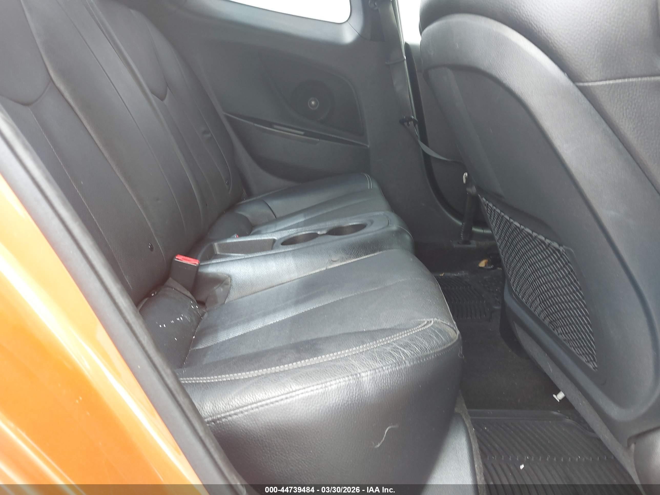 2016 Hyundai Veloster Turbo Orange vin: KMHTC6AEXGU281353