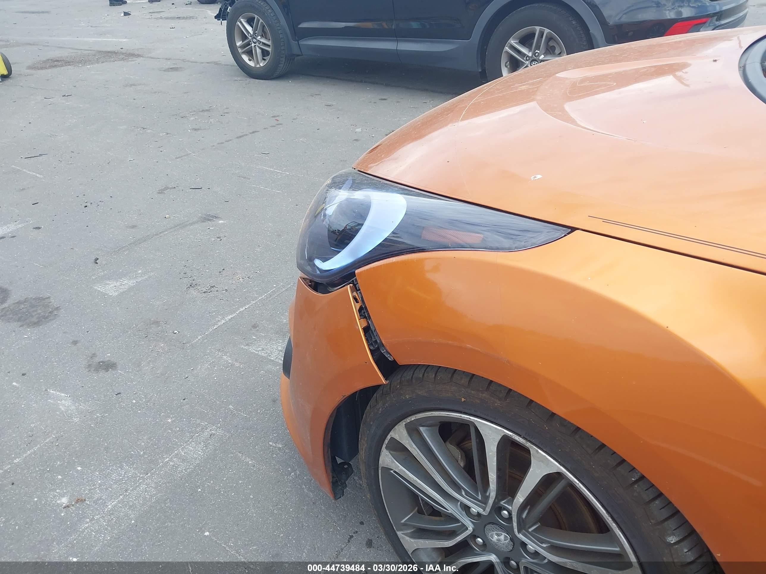 2016 Hyundai Veloster Turbo Orange vin: KMHTC6AEXGU281353