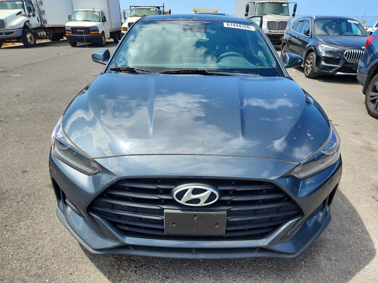 2020 Hyundai Veloster 2.0l Charcoal vin: KMHTG6AF3LU029712