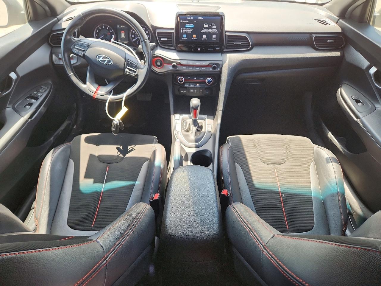 2019 Hyundai Veloster 2.0l Premium Gray vin: KMHTG6AF6KU013065