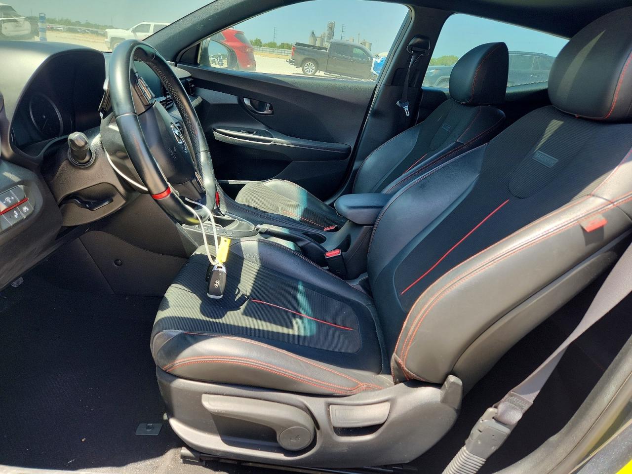 2019 Hyundai Veloster 2.0l Premium Gray vin: KMHTG6AF6KU013065