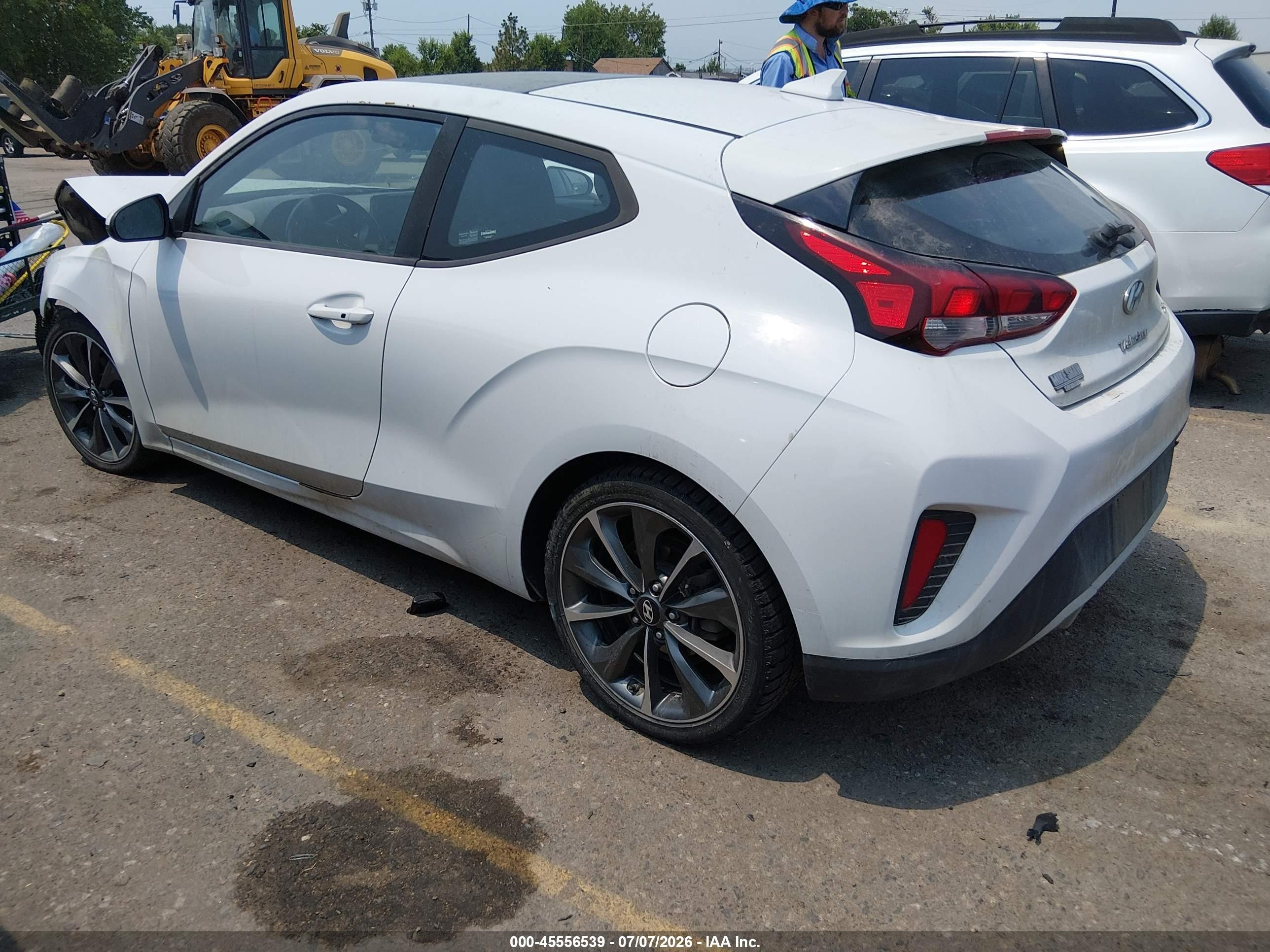 2019 Hyundai Veloster 2.0 Premium White vin: KMHTG6AF8KU012595