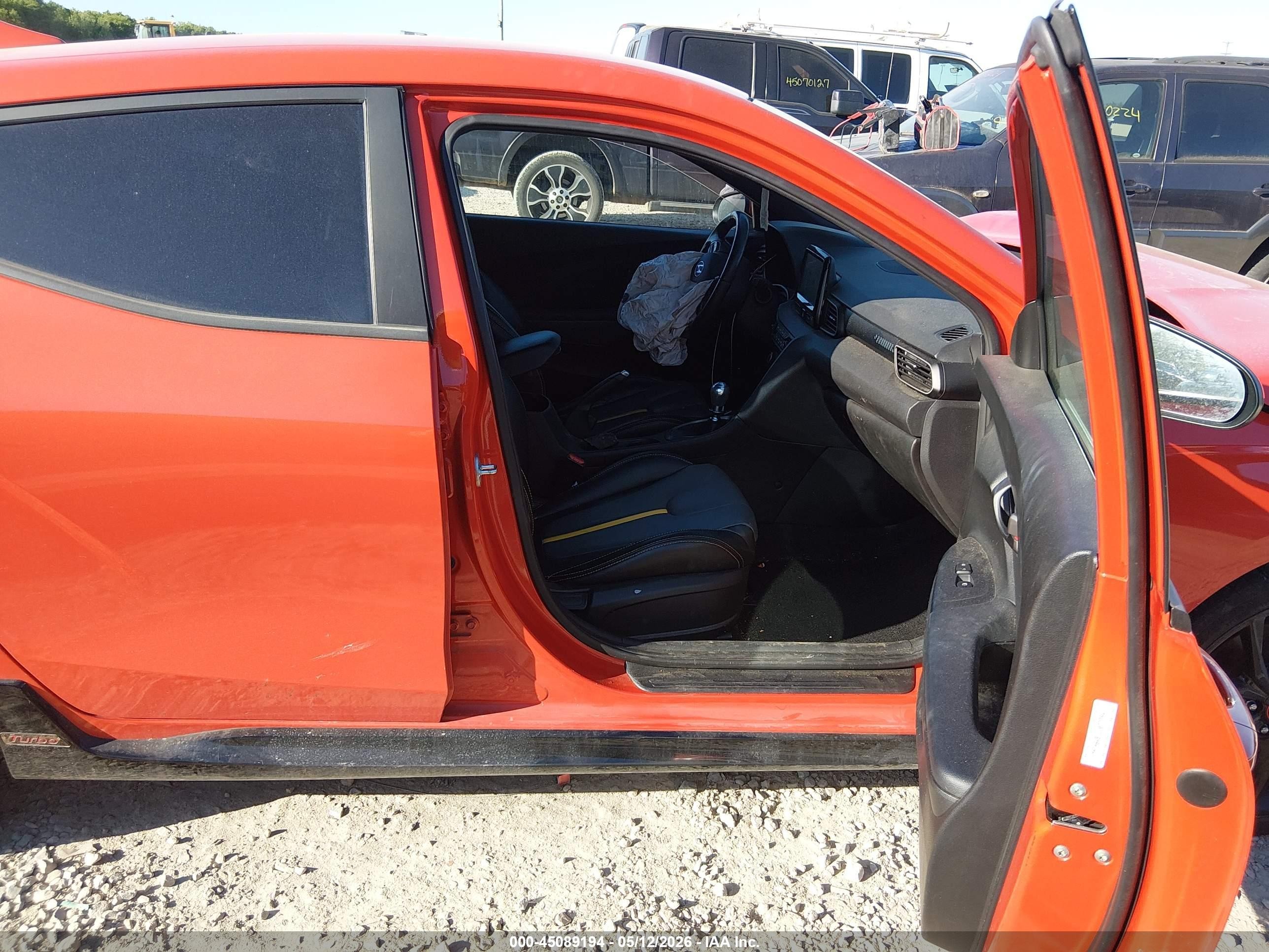 2020 Hyundai Veloster Turbo R-spec Оранжевый vin: KMHTH6AB1LU027354