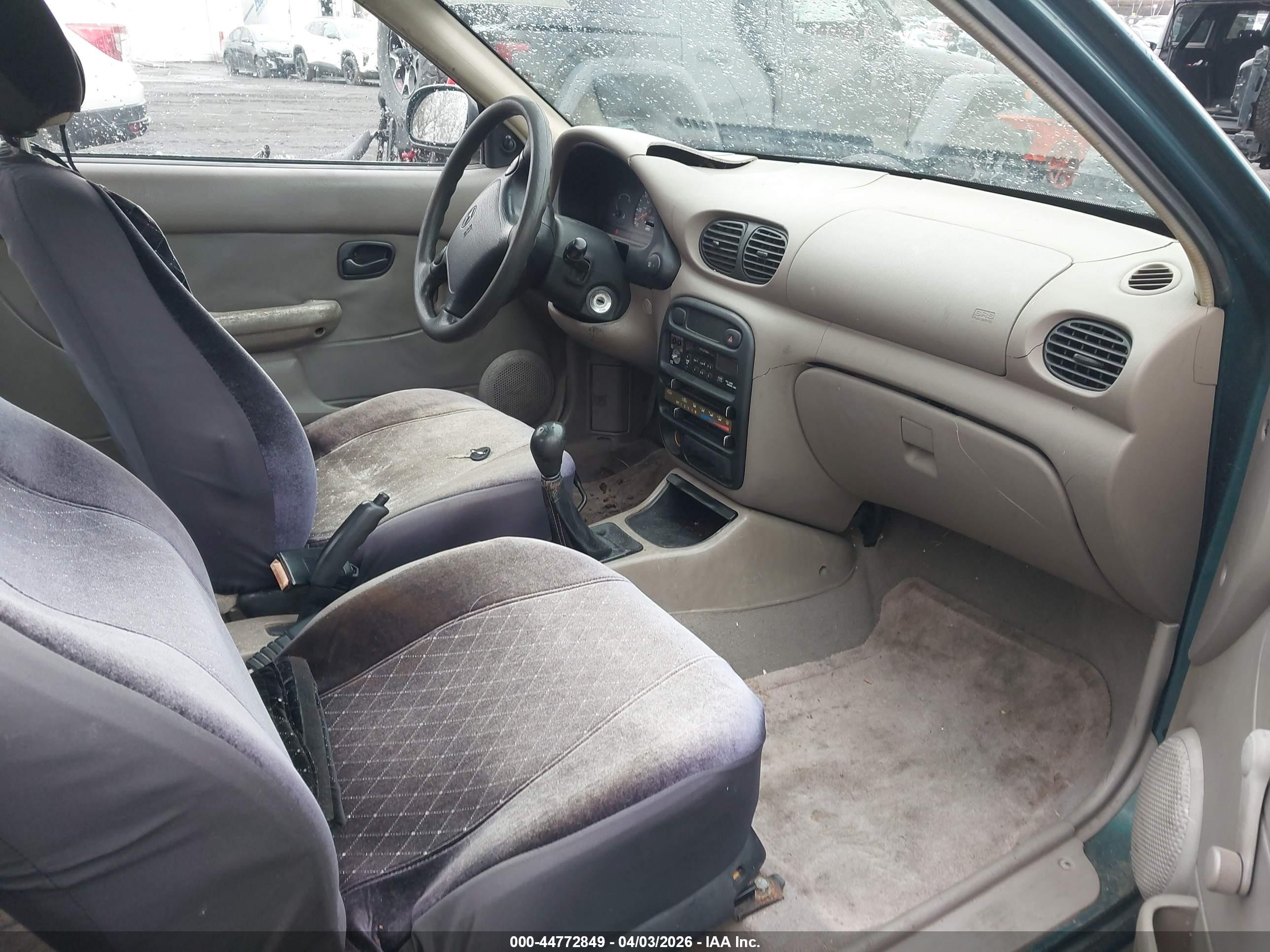 1999 Hyundai Accent L Green vin: KMHVD14N4XU448150