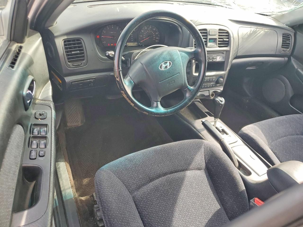 2004 Hyundai Sonata Gl Серебряный vin: KMHWF25H04A060763