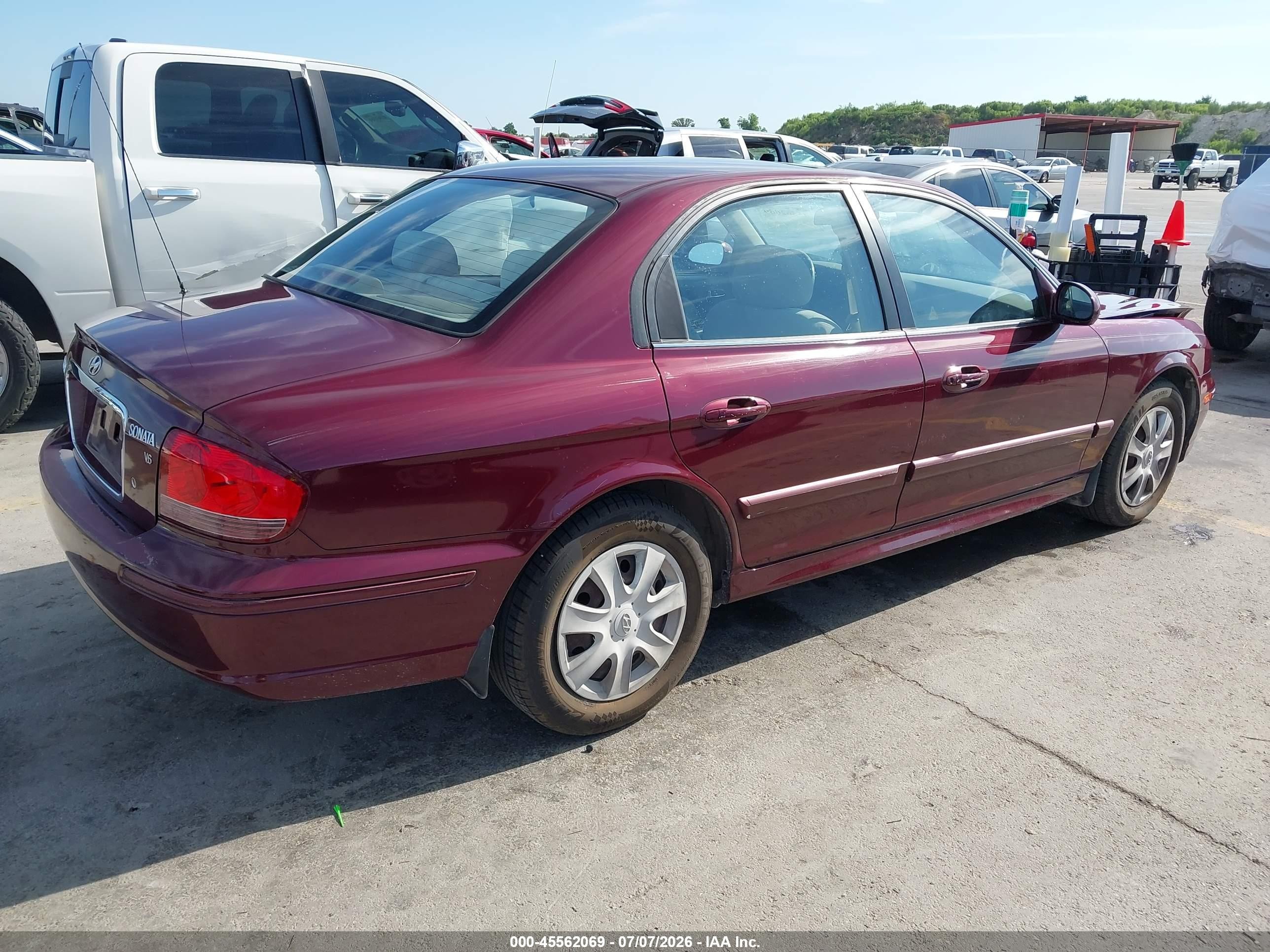 2005 Hyundai Sonata Gl V6 Burgundy vin: KMHWF25H05A137441