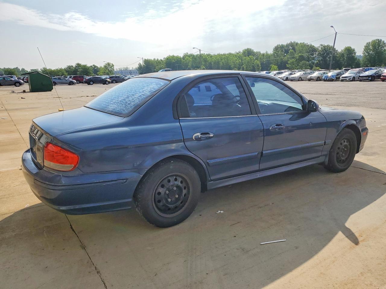 2005 Hyundai Sonata Gl Blue vin: KMHWF25H05A160928