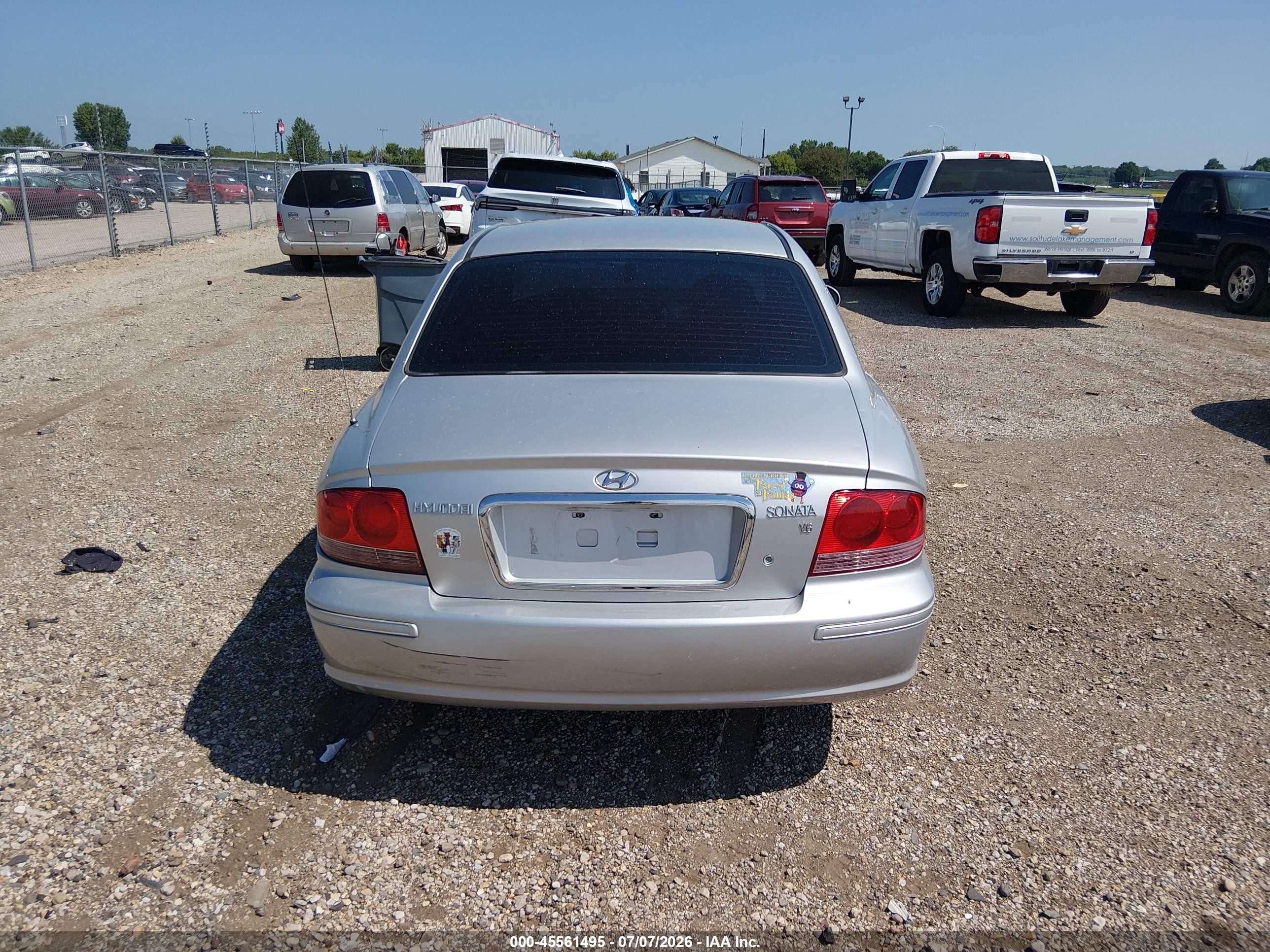 2005 Hyundai Sonata Gl V6 Silver vin: KMHWF25H05A166308