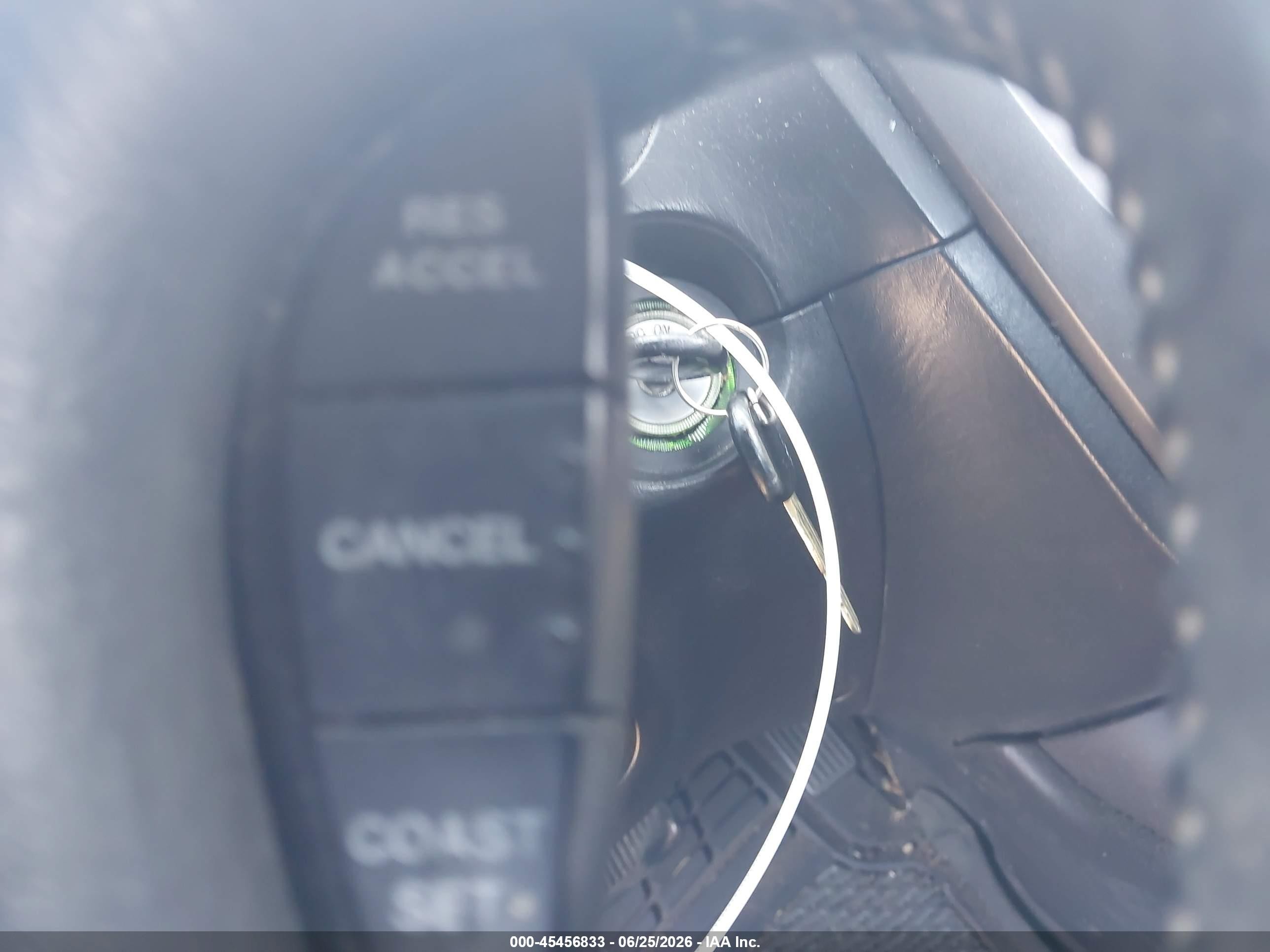2002 Hyundai Sonata Gls Silver vin: KMHWF25H12A616639