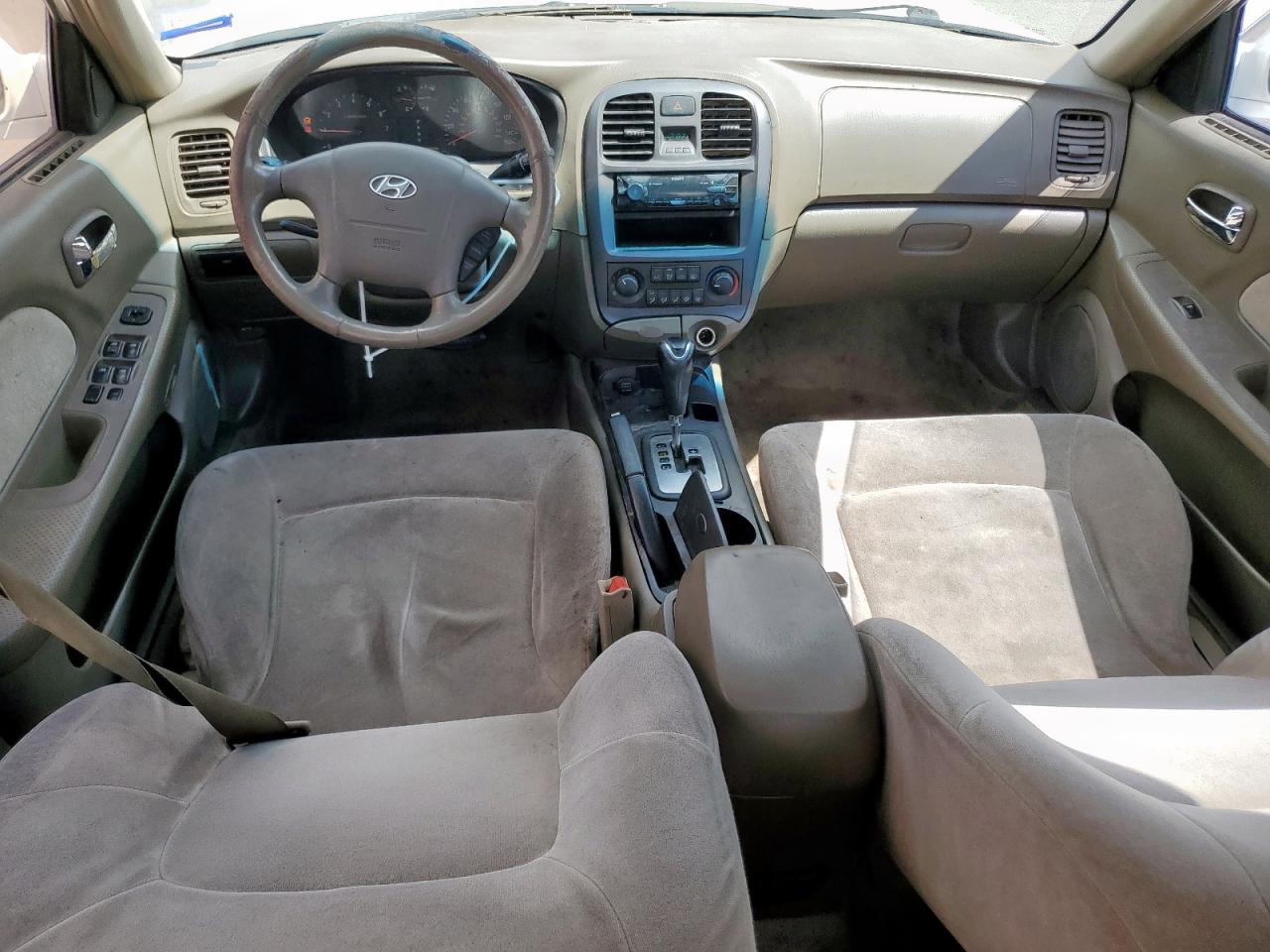 2005 Hyundai Sonata Gl White vin: KMHWF25H15A165586