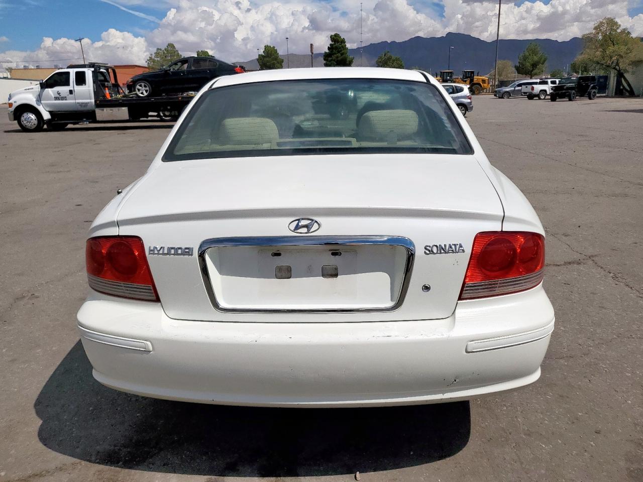 2005 Hyundai Sonata Gl White vin: KMHWF25H15A165586