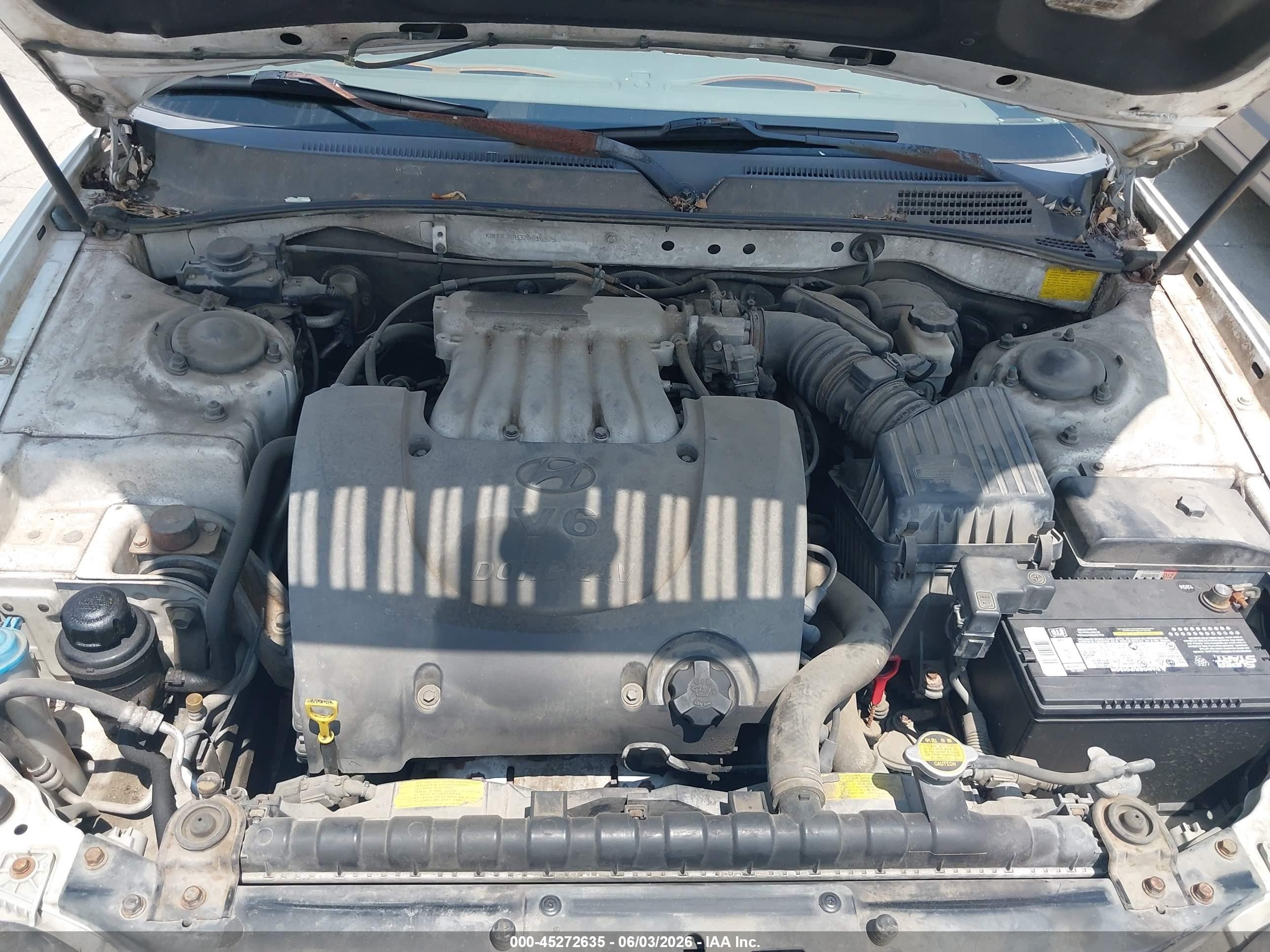 2002 Hyundai Sonata Gls White vin: KMHWF25H32A616979
