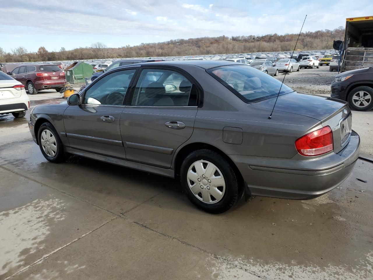 2002 Hyundai Sonata Gl Gray vin: KMHWF25H52A659994