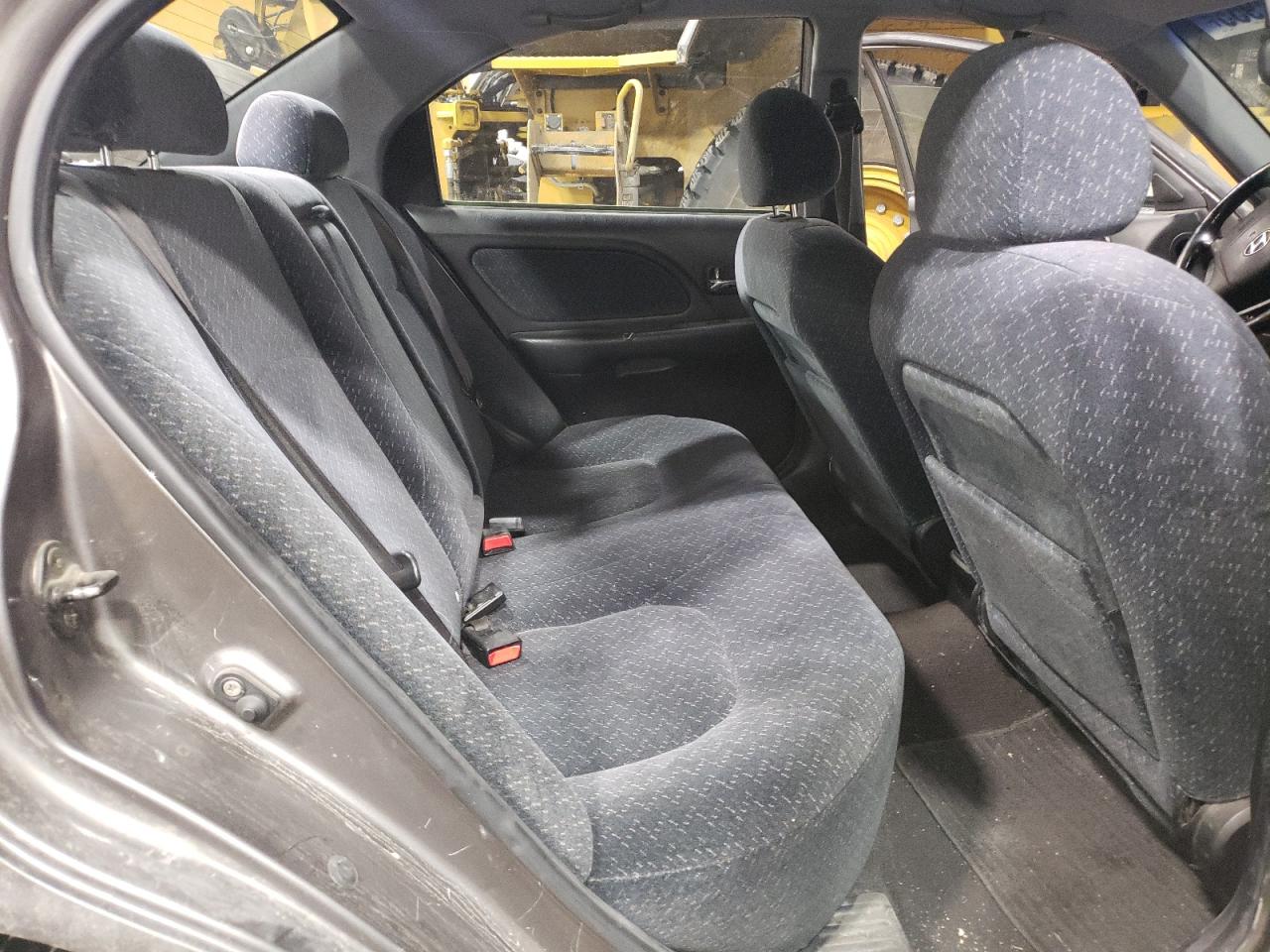 2002 Hyundai Sonata Gl Gray vin: KMHWF25H62A716963