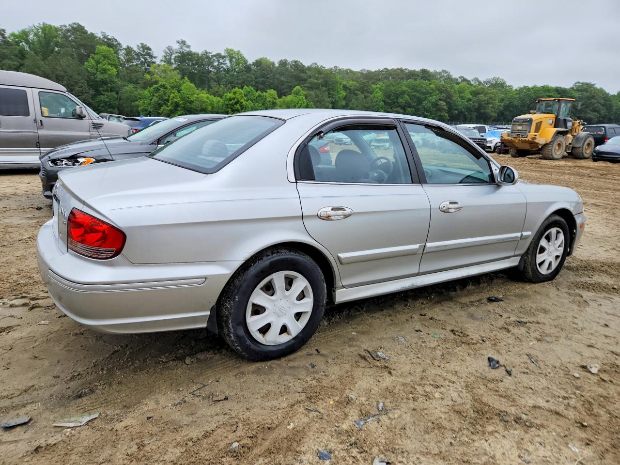 2005 Hyundai Sonata Gl Silver vin: KMHWF25H65A135631