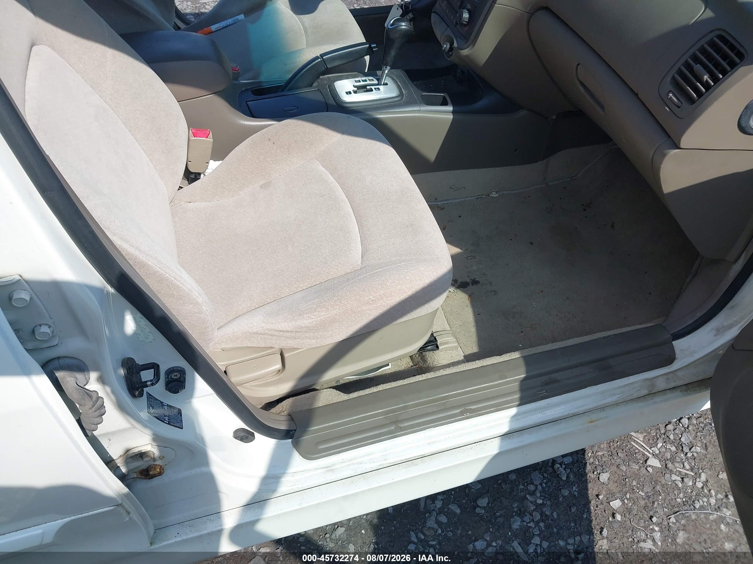 2005 Hyundai Sonata Gl V6 White vin: KMHWF25H75A210336