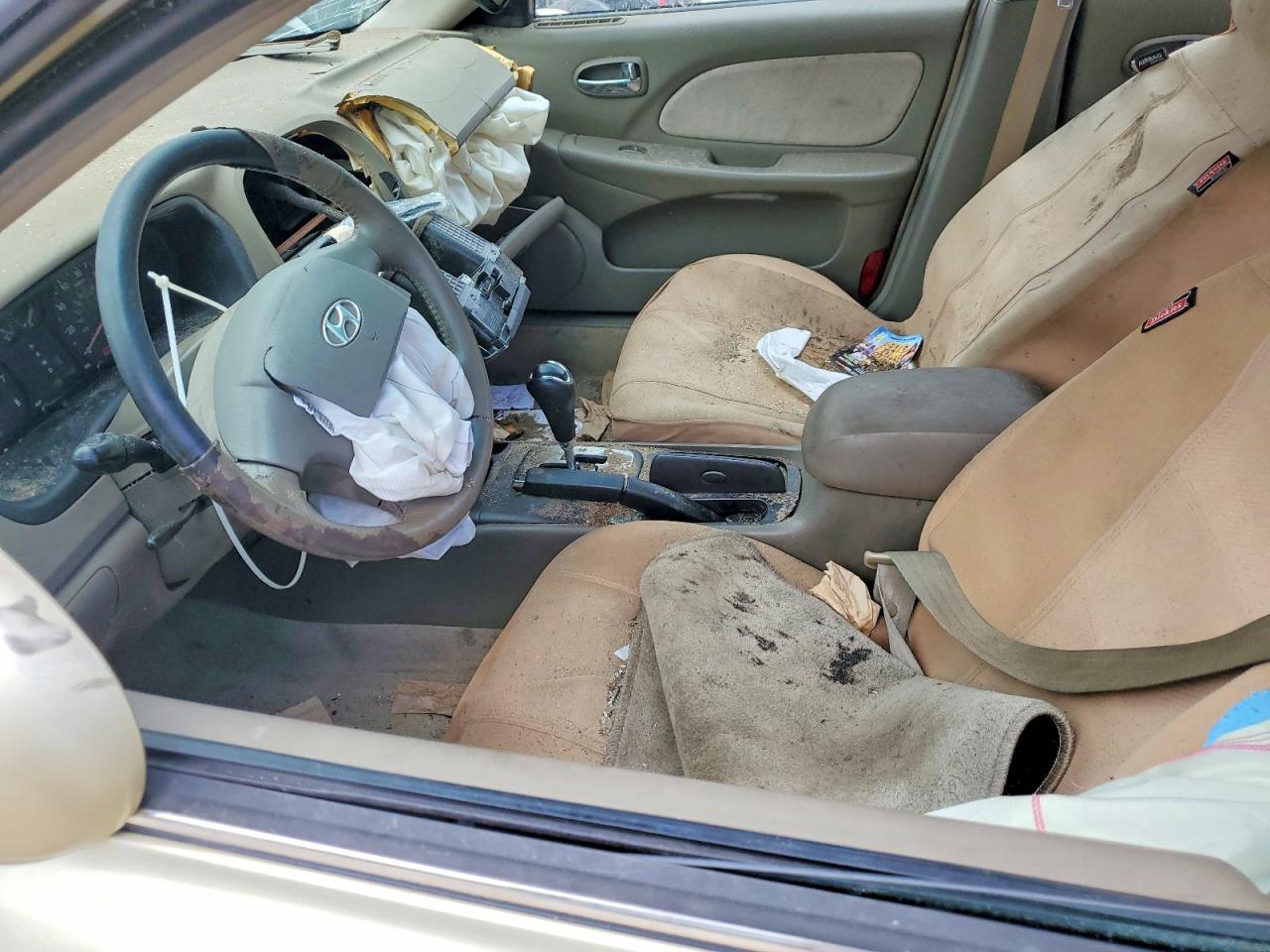 2004 Hyundai Sonata Gl Gold vin: KMHWF25H94A941106