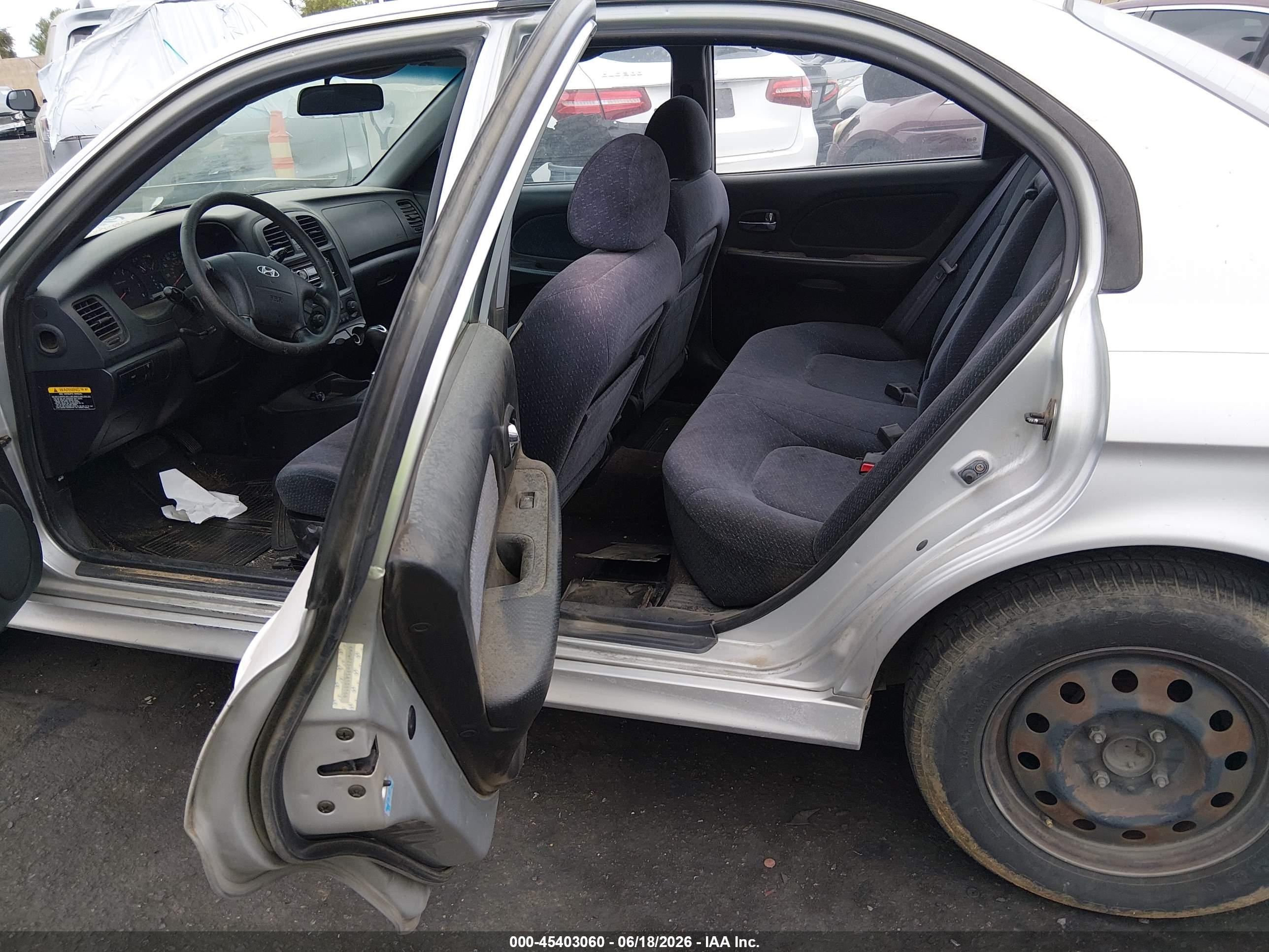 2005 Hyundai Sonata Gl V6 Silver vin: KMHWF25H95A105166