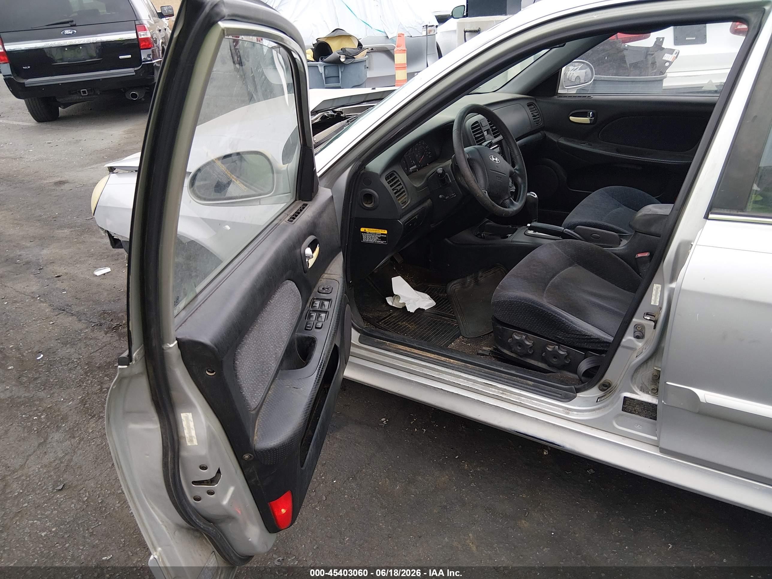 2005 Hyundai Sonata Gl V6 Silver vin: KMHWF25H95A105166