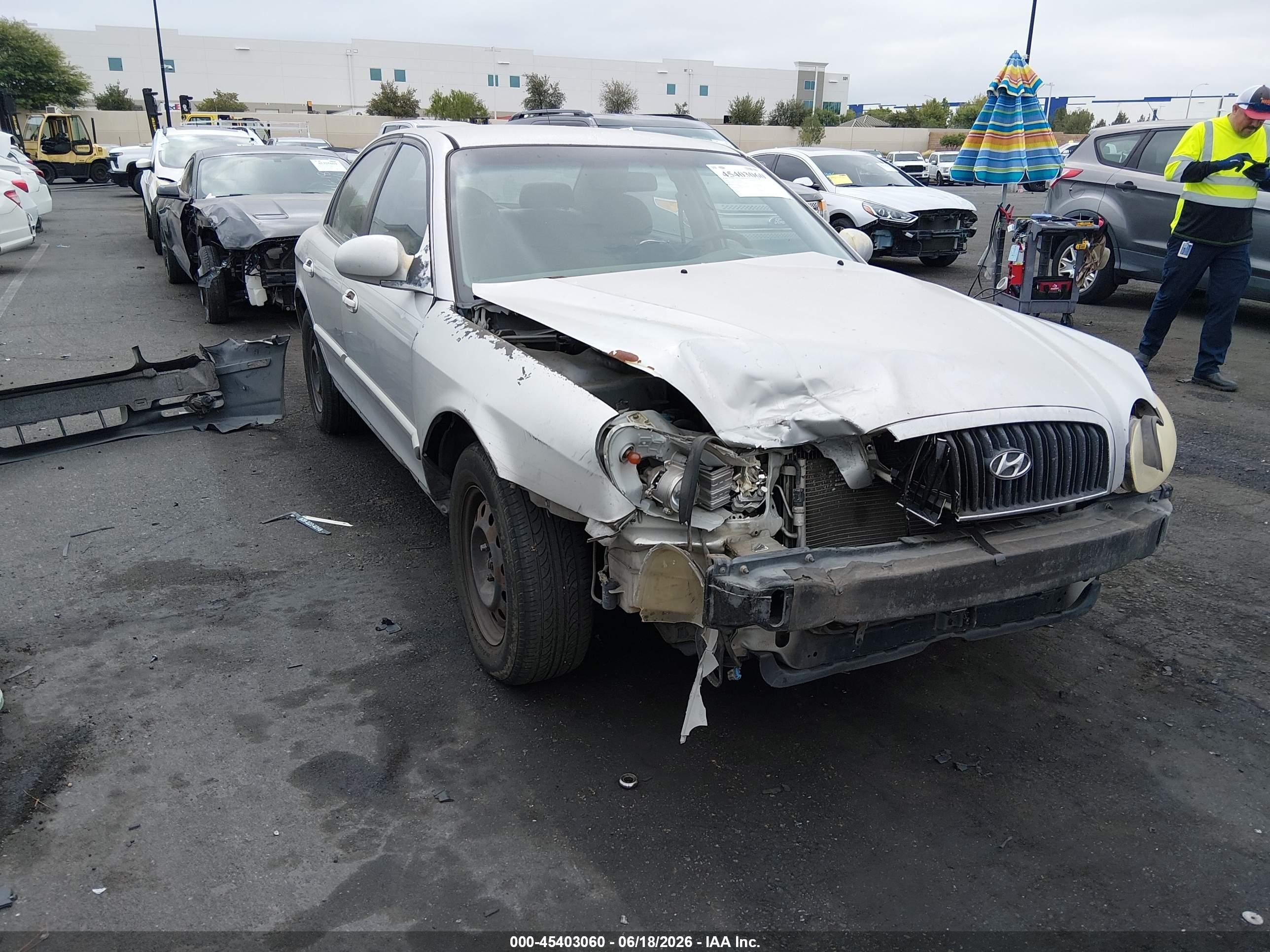 2005 Hyundai Sonata Gl V6 Silver vin: KMHWF25H95A105166