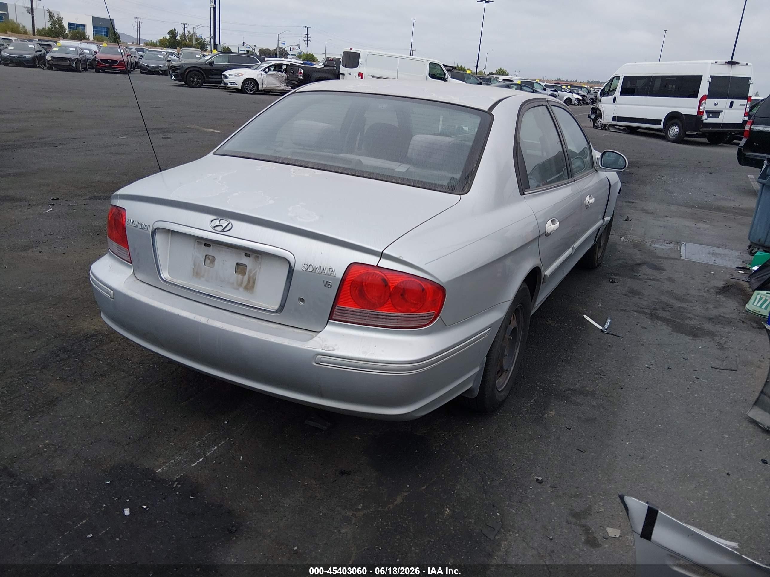2005 Hyundai Sonata Gl V6 Silver vin: KMHWF25H95A105166