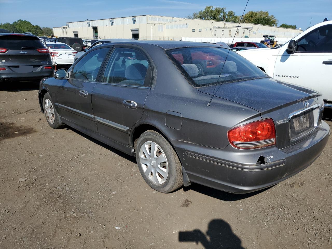 2002 Hyundai Sonata Gl Gray vin: KMHWF25S32A594803
