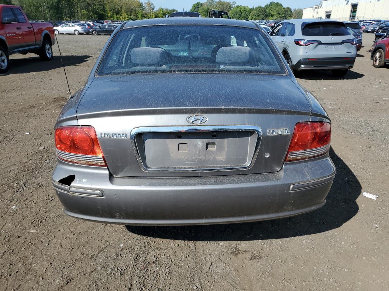2002 Hyundai Sonata Gl Gray vin: KMHWF25S32A594803