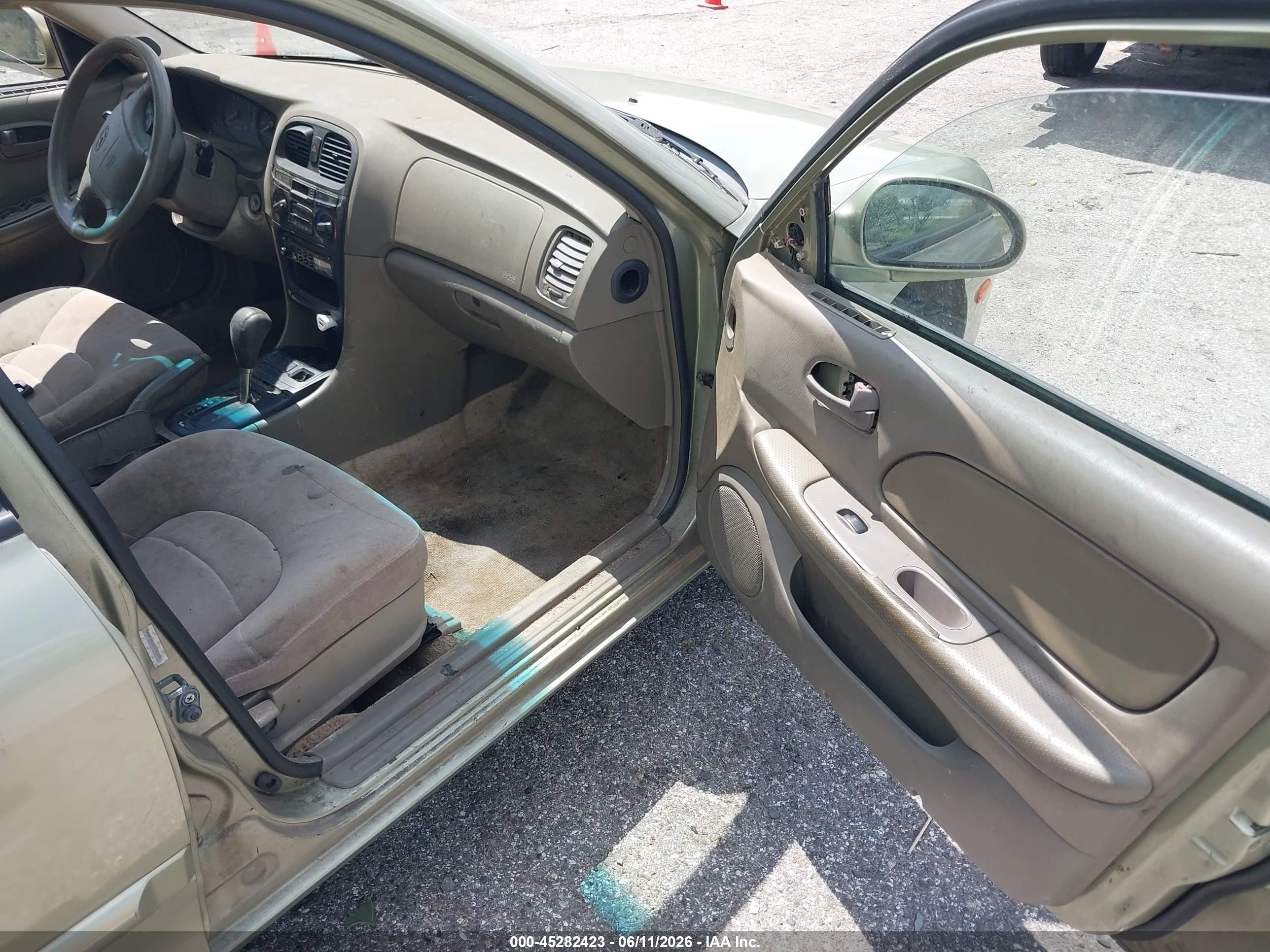 2000 Hyundai Sonata   Green vin: KMHWF25S3YA157635