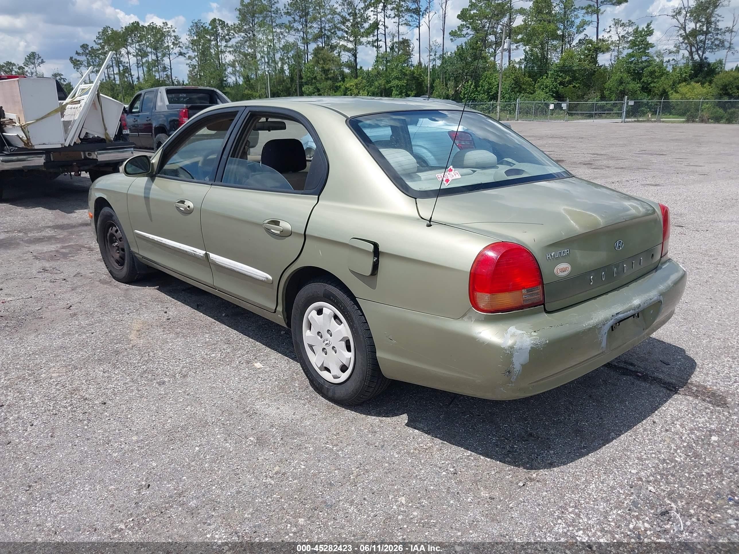 2000 Hyundai Sonata   Green vin: KMHWF25S3YA157635