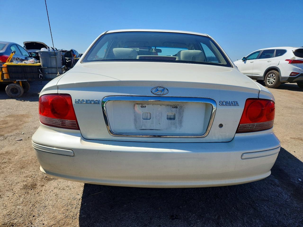 2005 Hyundai Sonata Gl White vin: KMHWF25S45A127619