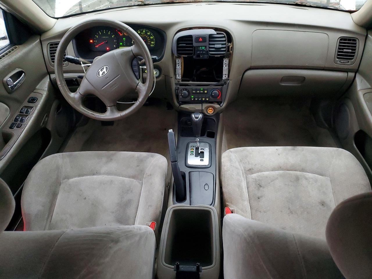 2002 Hyundai Sonata White vin: KMHWF25S52A566002