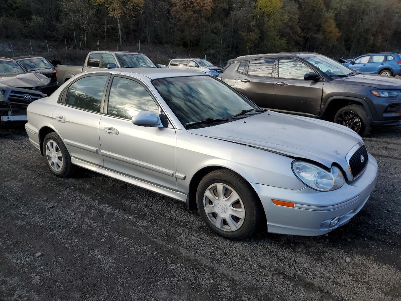 2002 Hyundai Sonata Gl Silver vin: KMHWF25S62A679005