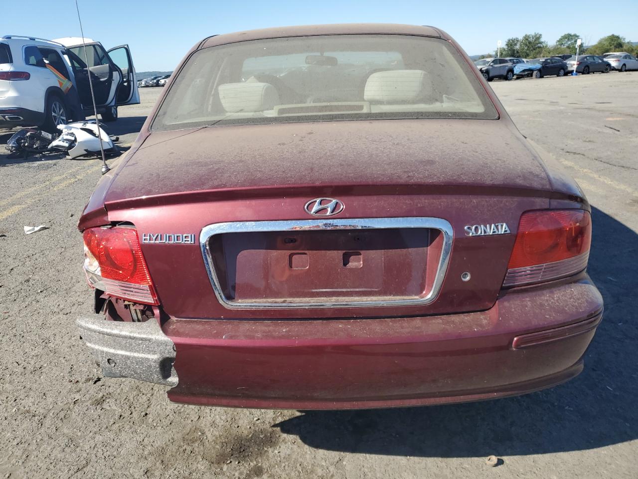 2002 Hyundai Sonata Gl Burgundy vin: KMHWF25S62A709085