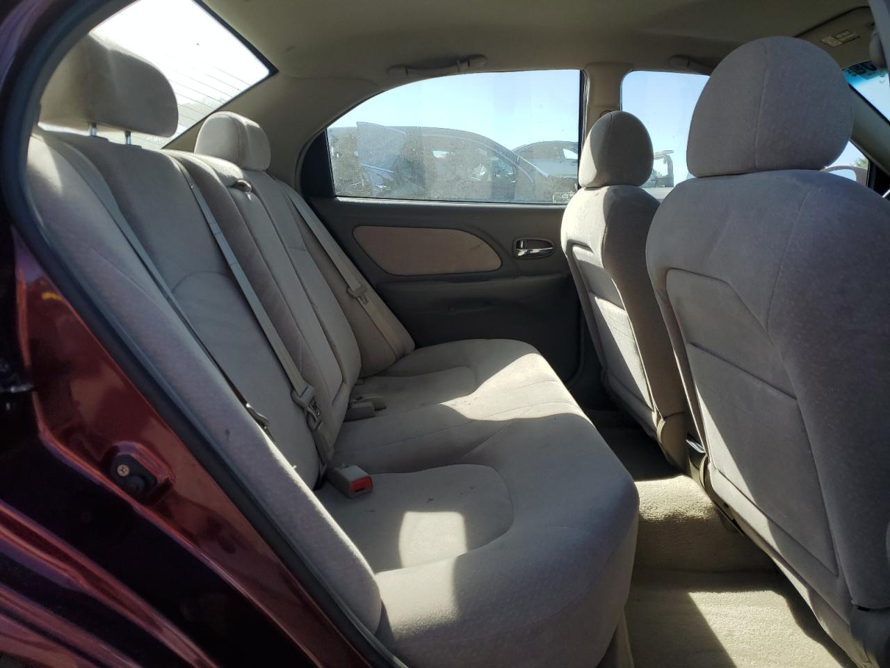 2002 Hyundai Sonata Gl Burgundy vin: KMHWF25S62A709085