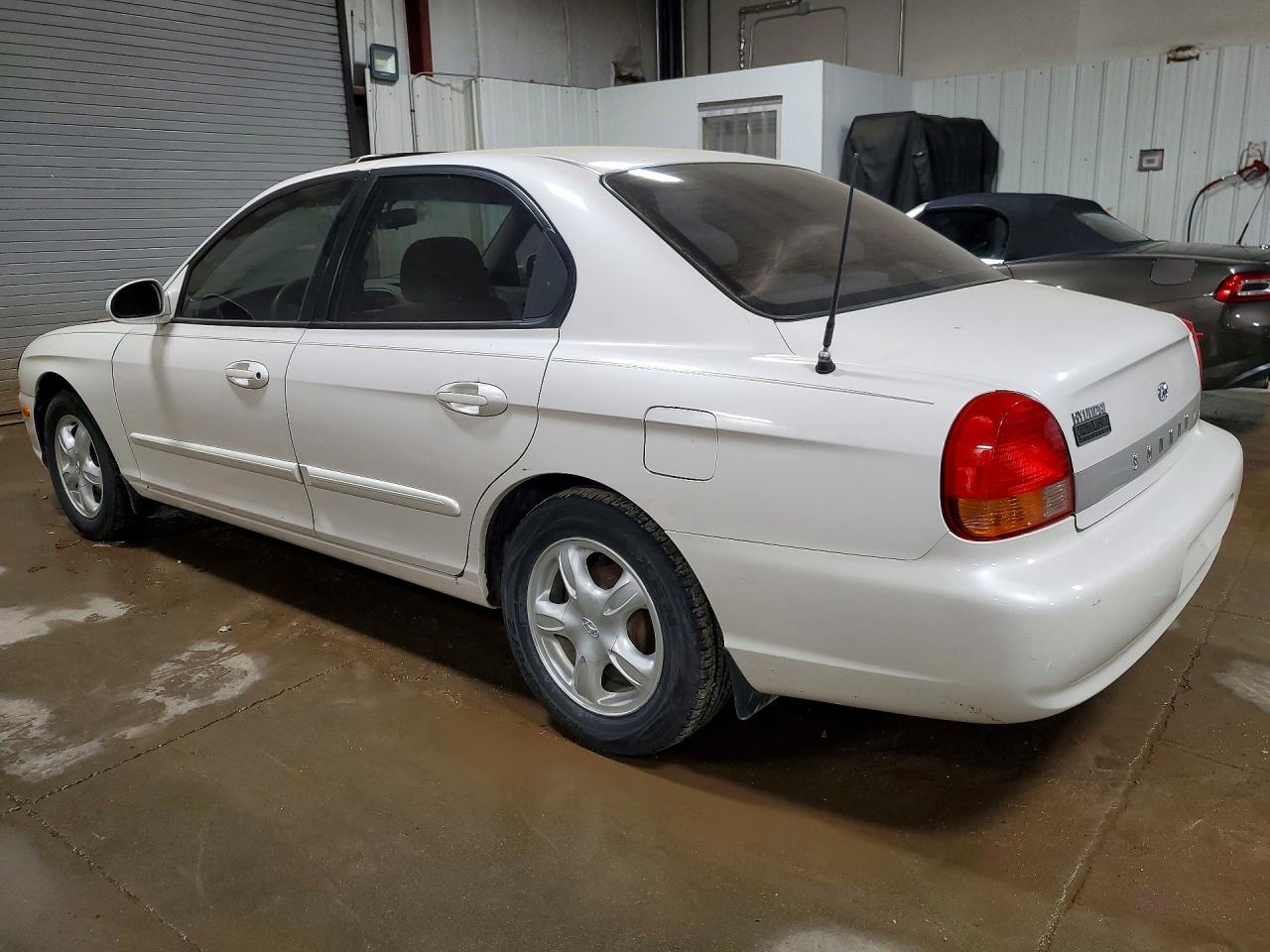 2000 Hyundai Sonata Gl White vin: KMHWF25S6YA175692