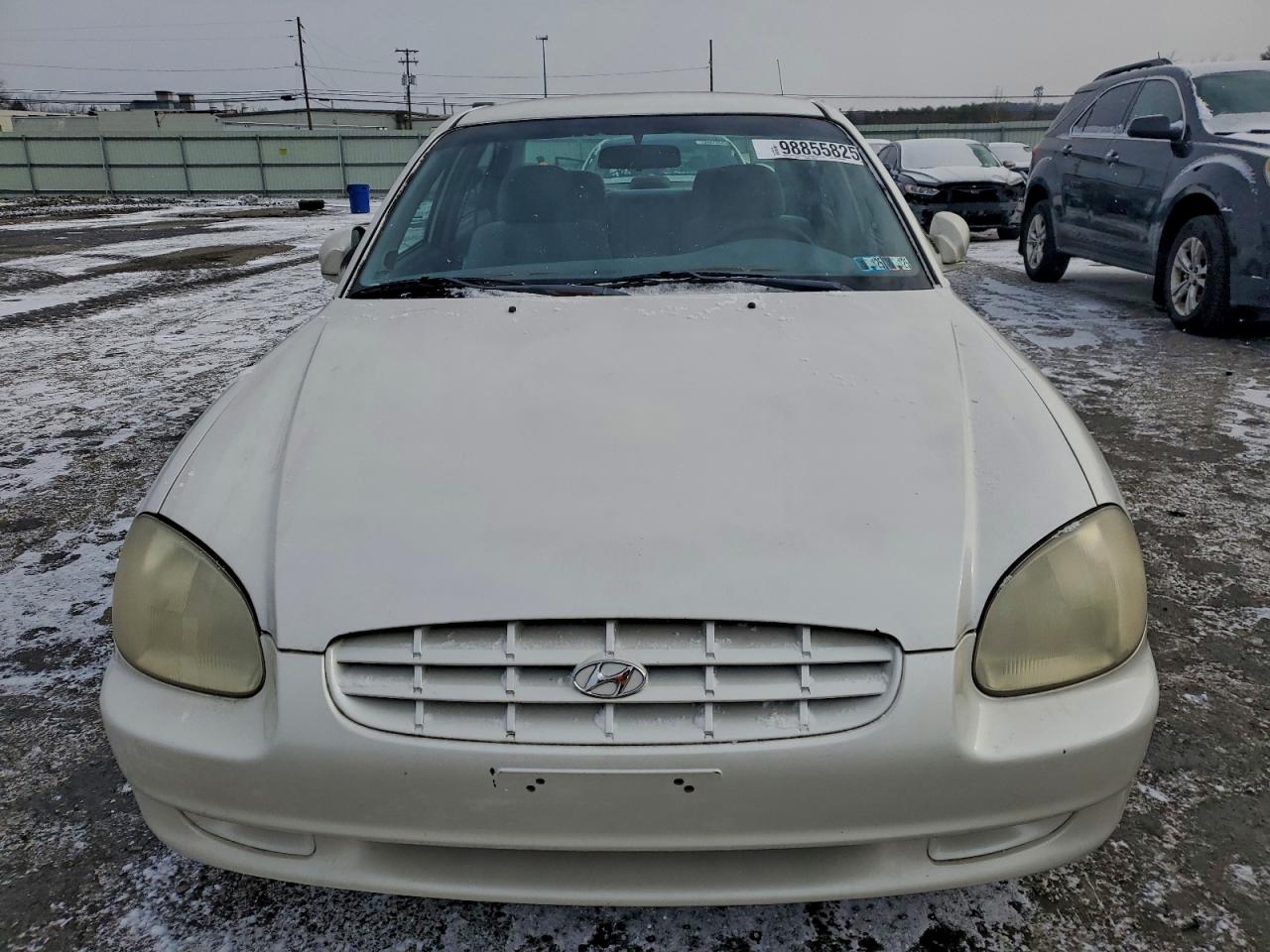 1999 Hyundai Sonata Gl White vin: KMHWF25S7XA037609