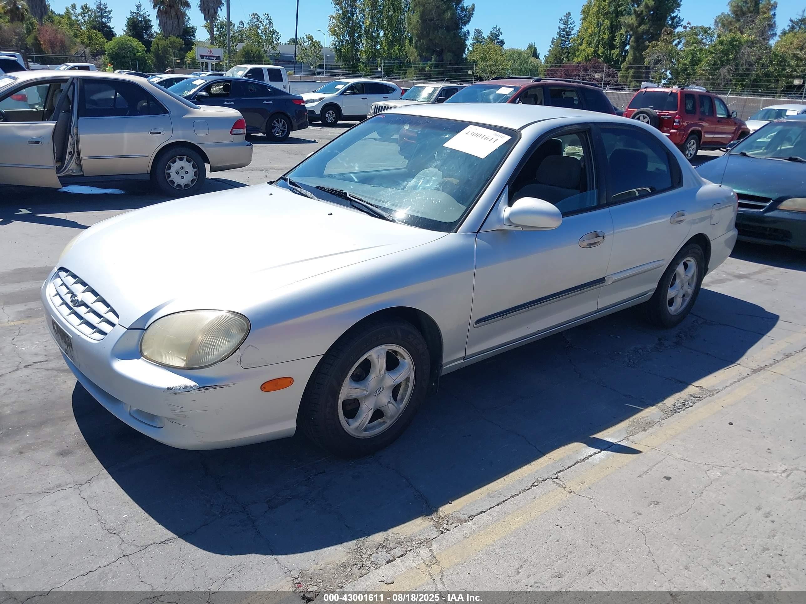 2001 Hyundai Sonata   Silver vin: KMHWF25S81A365516
