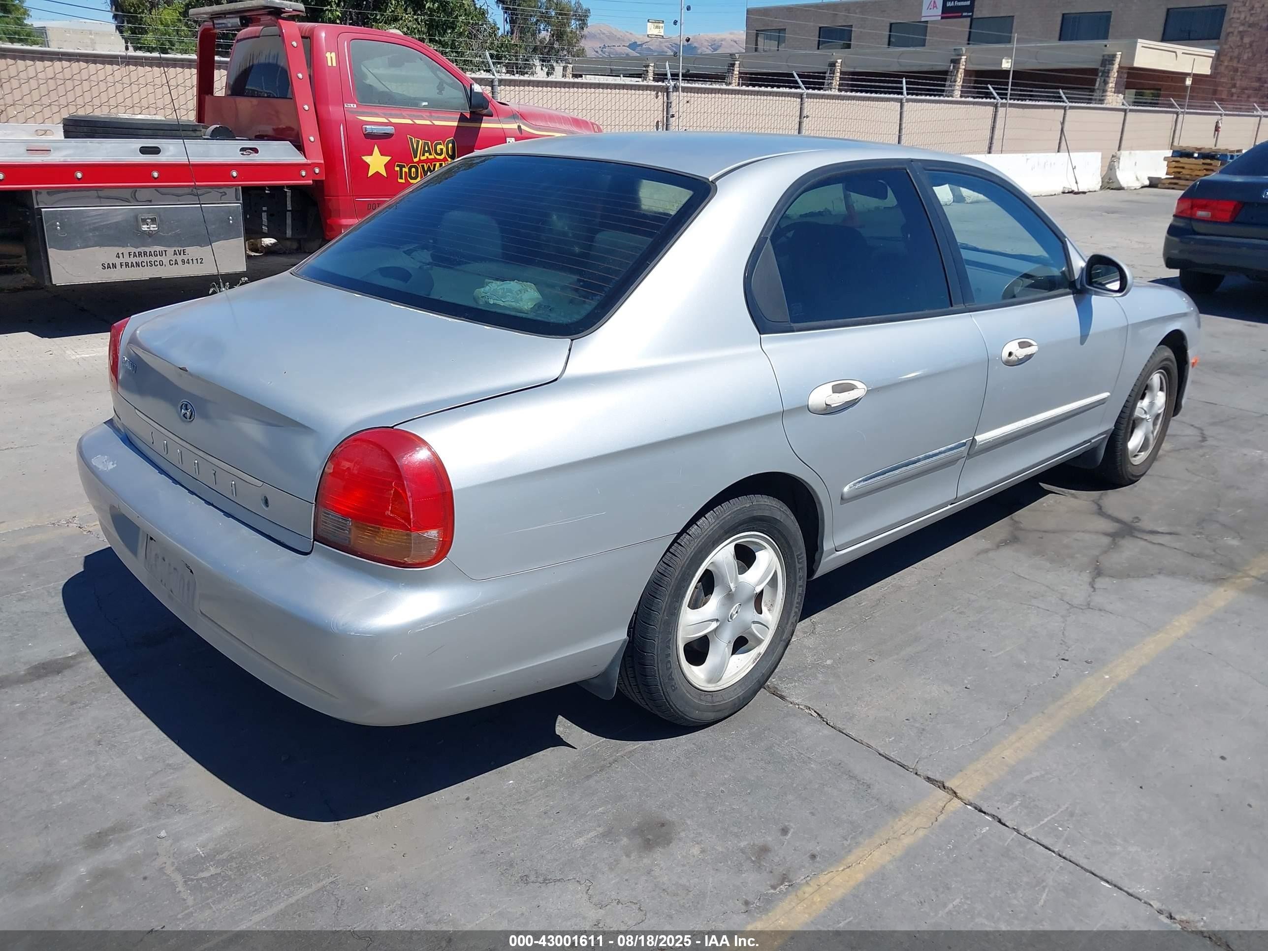 2001 Hyundai Sonata   Silver vin: KMHWF25S81A365516