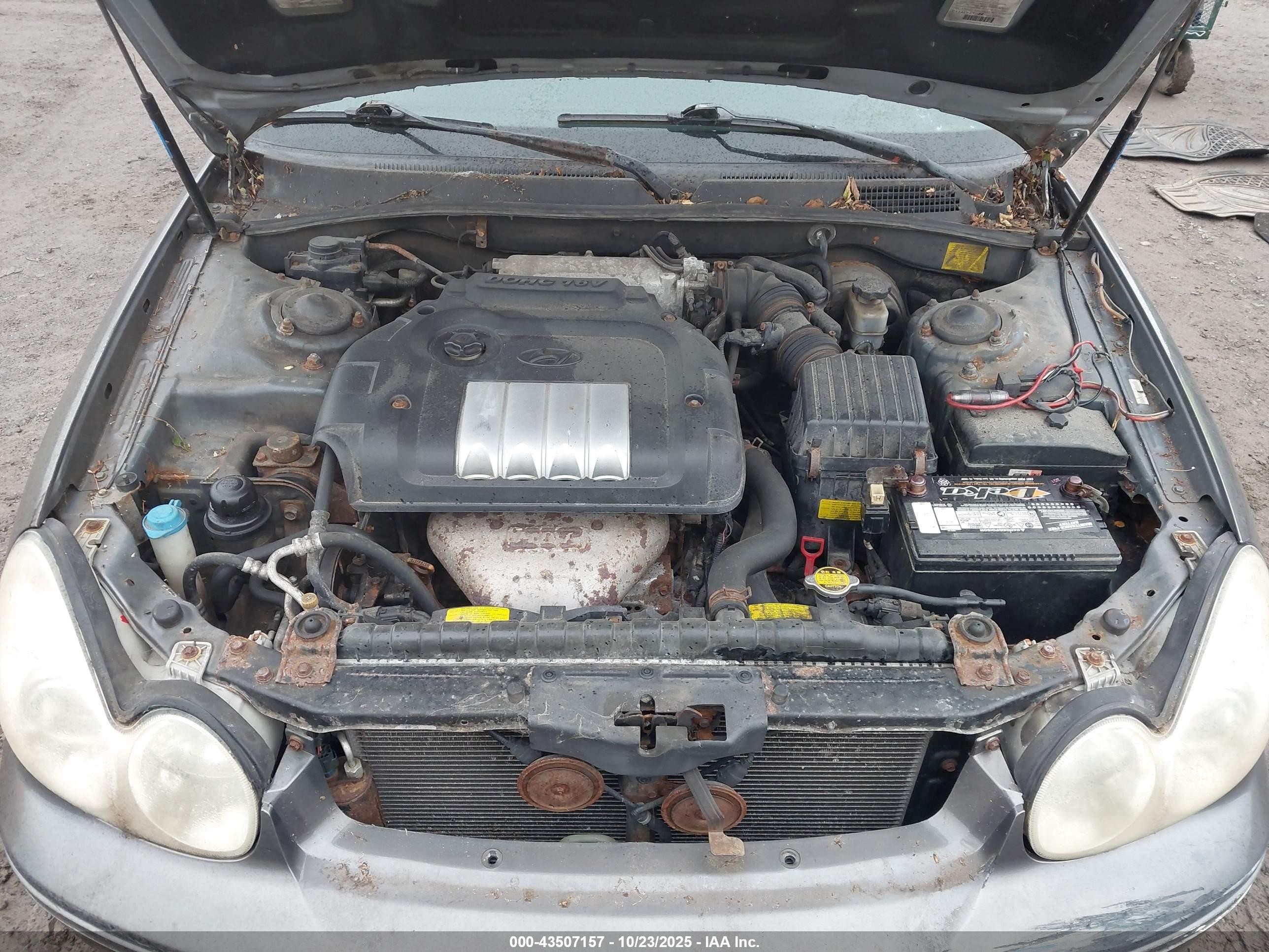 2002 Hyundai Sonata   Gray vin: KMHWF25S82A572196