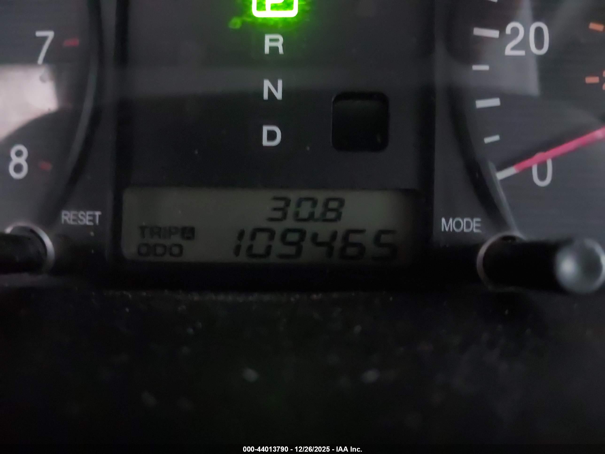 2002 Hyundai Sonata   Silver vin: KMHWF25S82A681872