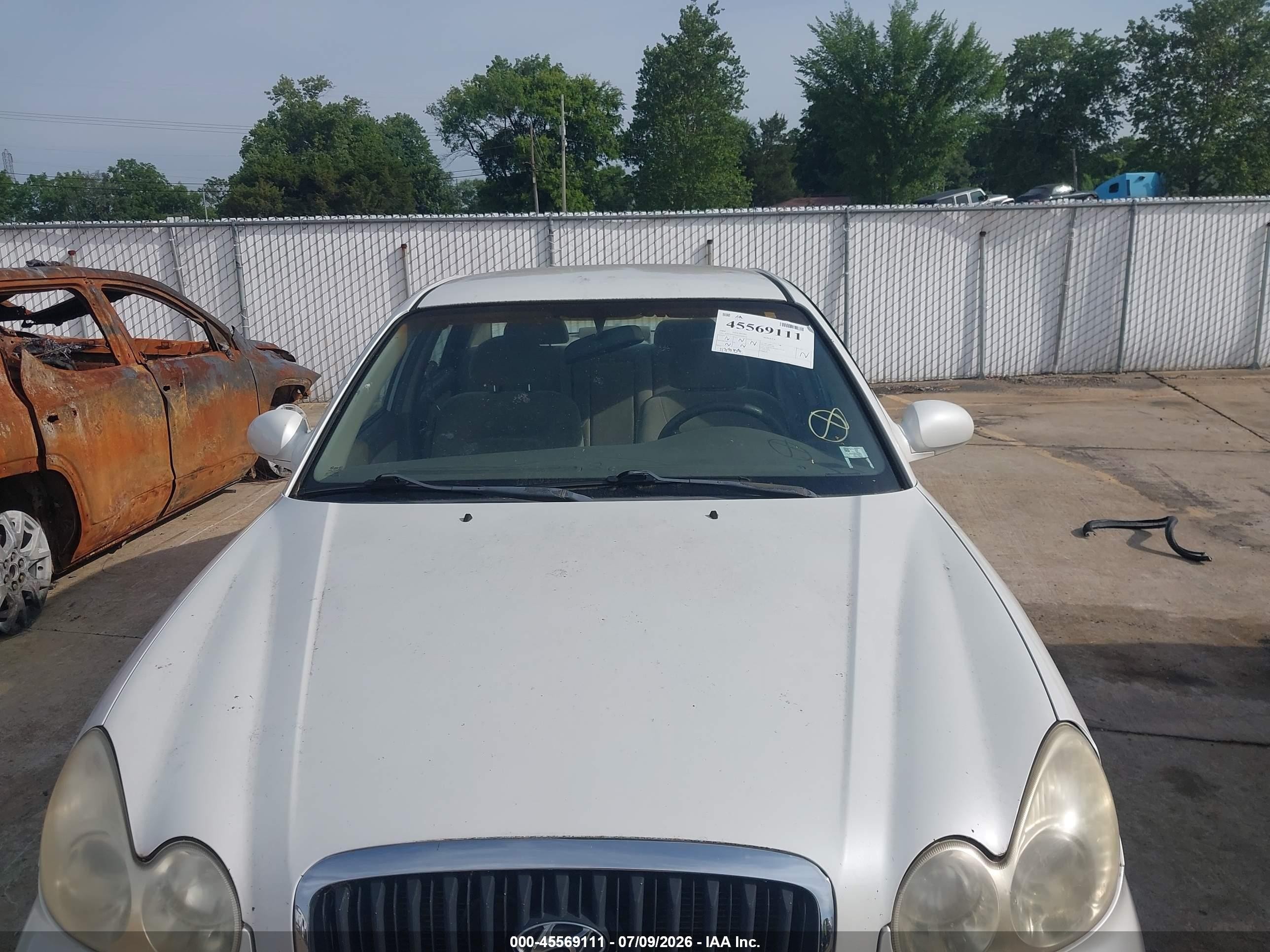 2004 Hyundai Sonata   Белый vin: KMHWF25S84A044676
