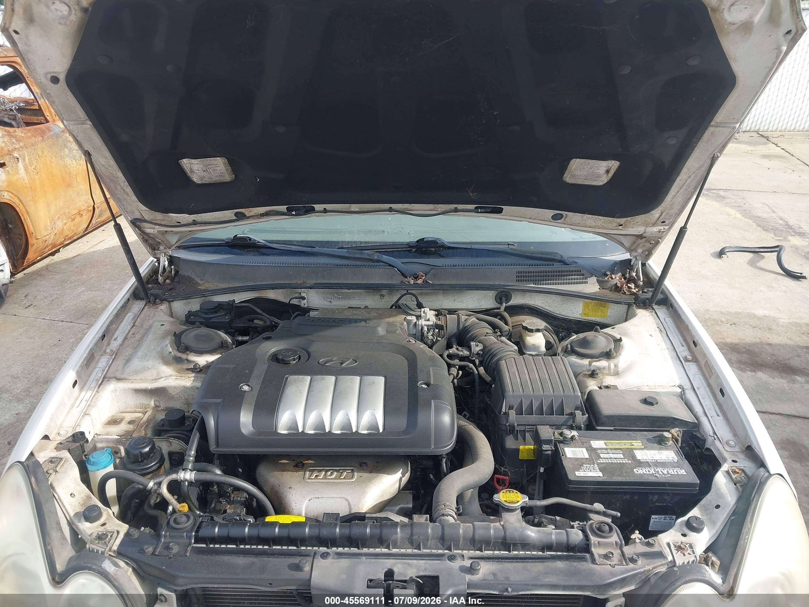 2004 Hyundai Sonata   Белый vin: KMHWF25S84A044676
