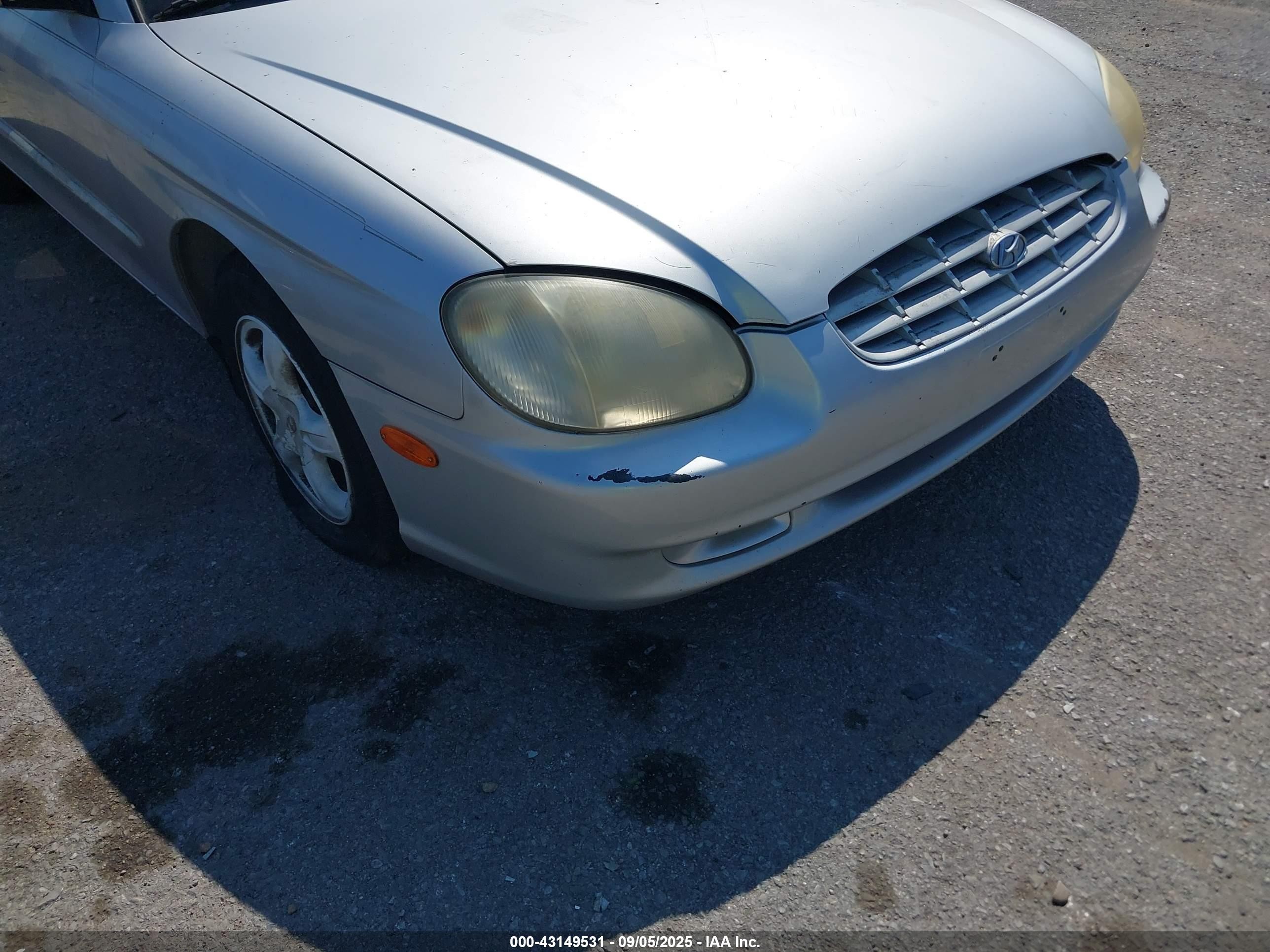 2000 Hyundai Sonata Gls V6 Silver vin: KMHWF25V6YA230099
