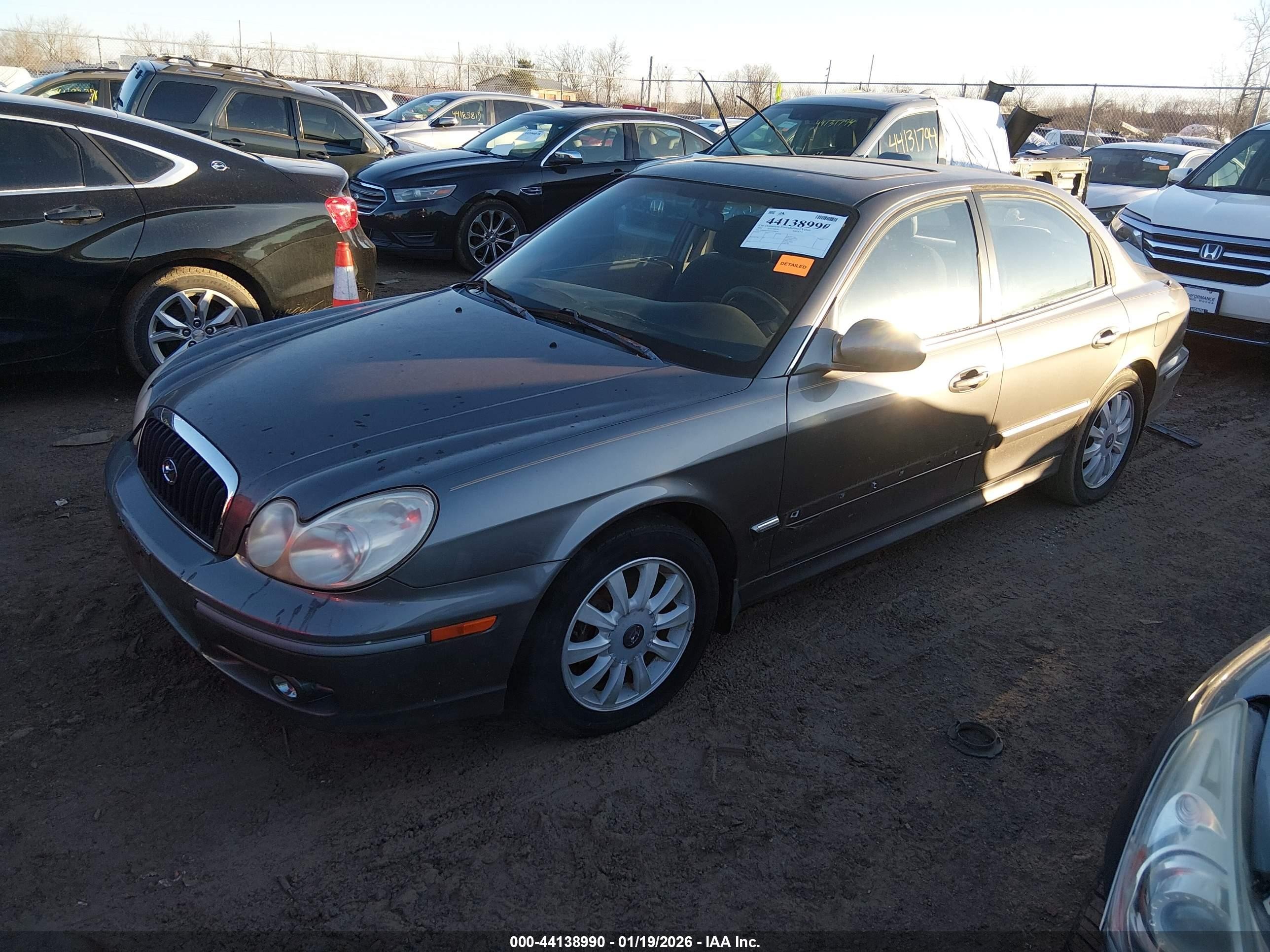 2002 Hyundai Sonata Gls/lx Gray vin: KMHWF35H02A588676