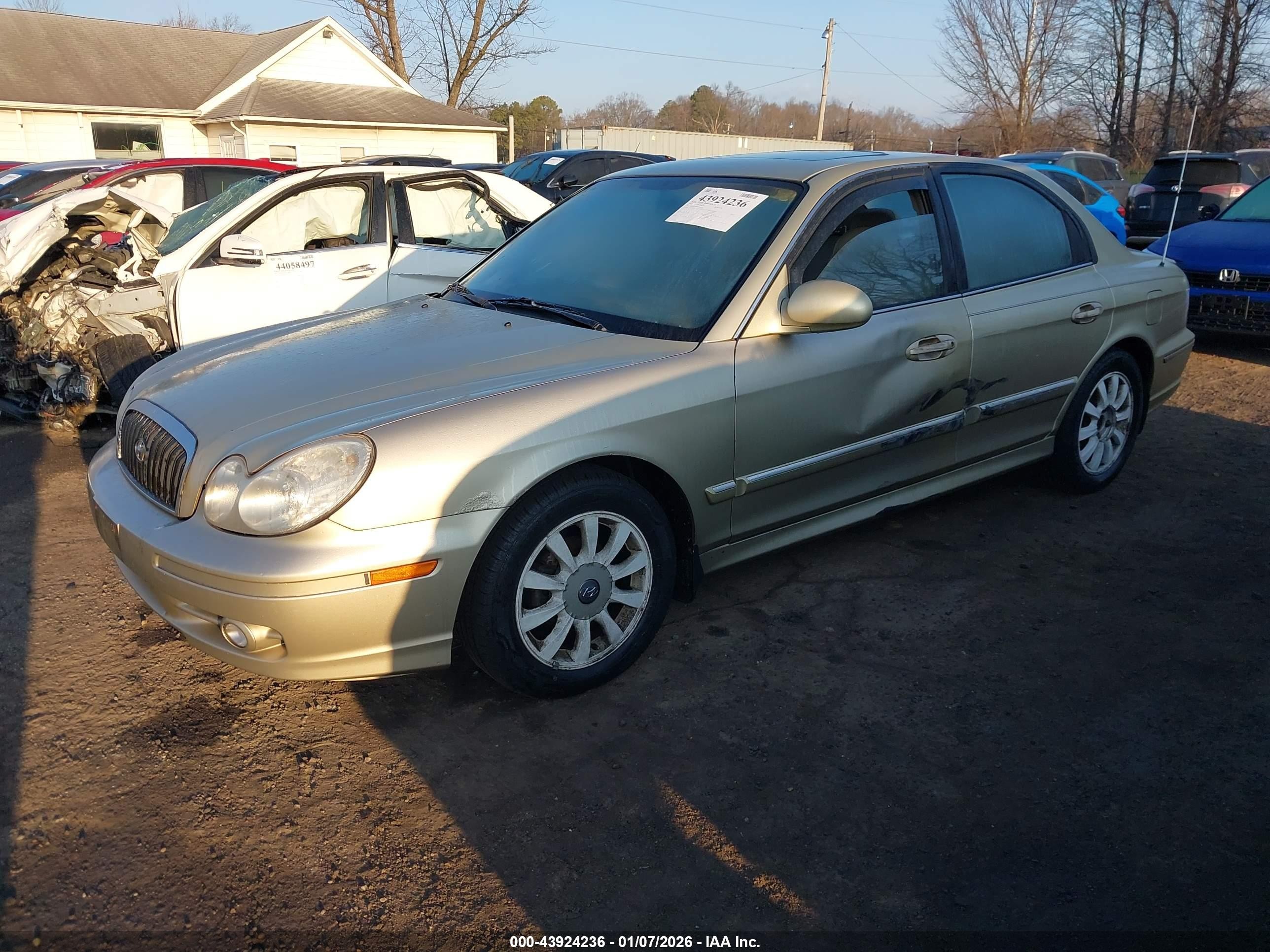 2002 Hyundai Sonata Gls/lx Gold vin: KMHWF35H02A591254