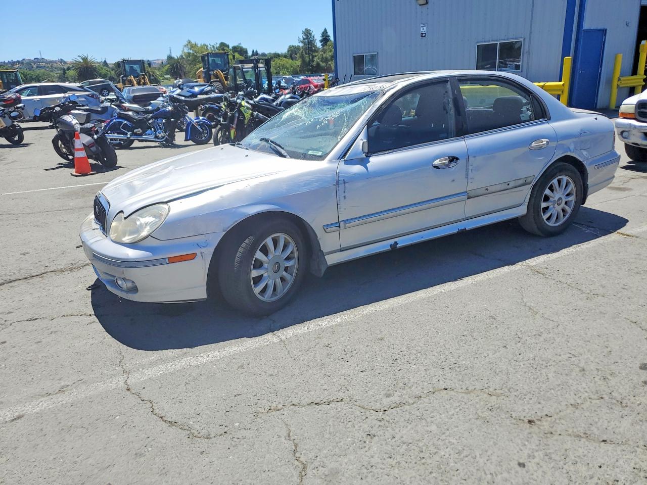 2002 Hyundai Sonata Gls Silver vin: KMHWF35H12A642390