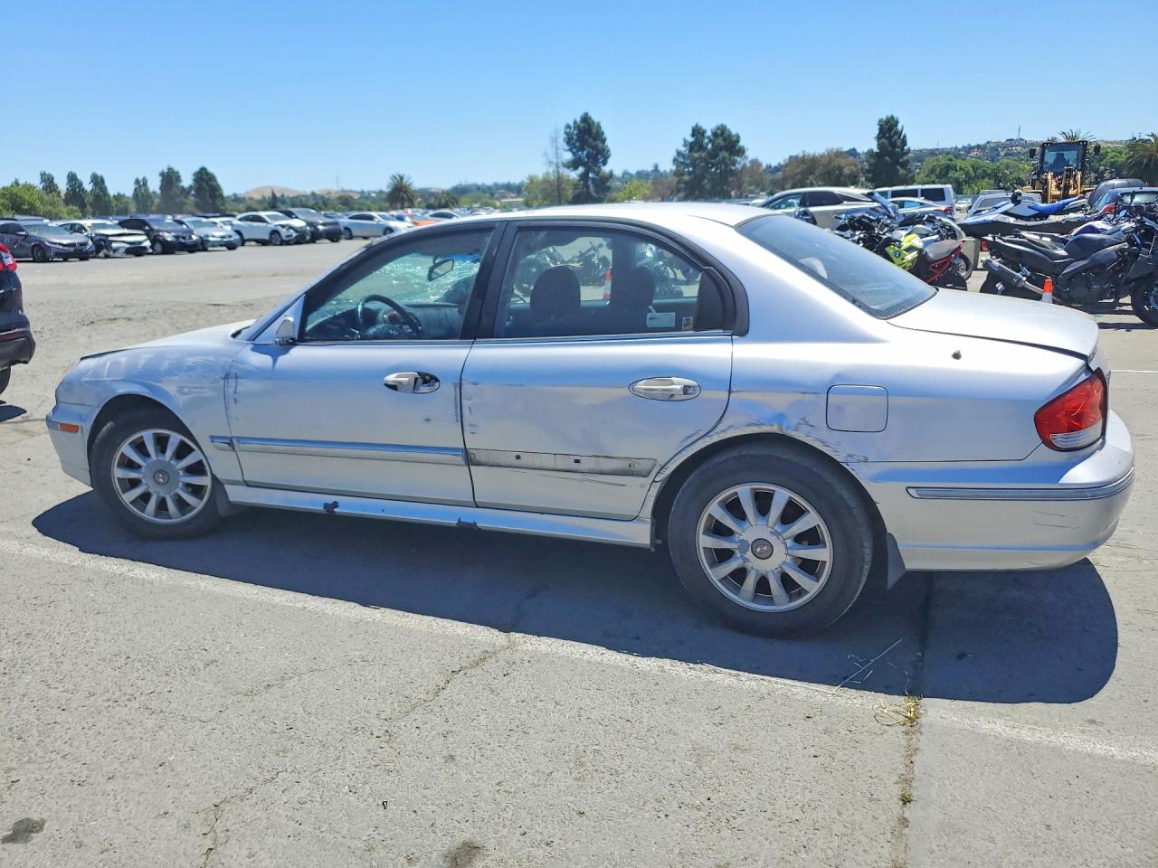 2002 Hyundai Sonata Gls Silver vin: KMHWF35H12A642390