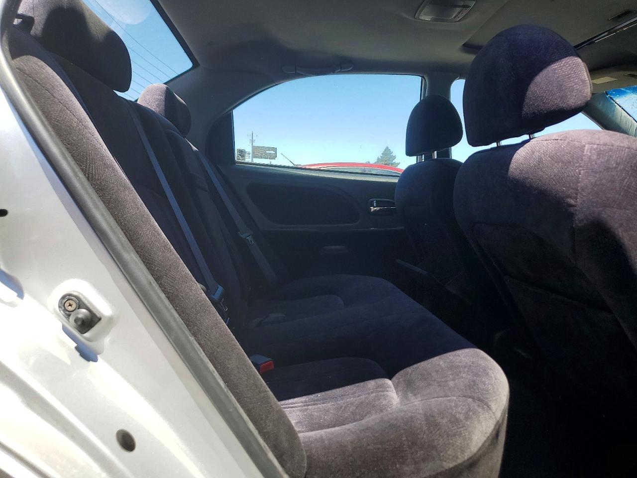 2002 Hyundai Sonata Gls Silver vin: KMHWF35H12A642390